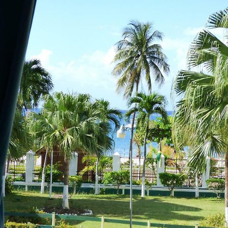 Beach One Bedroom Suite A17 Ocho Rios Exterior photo